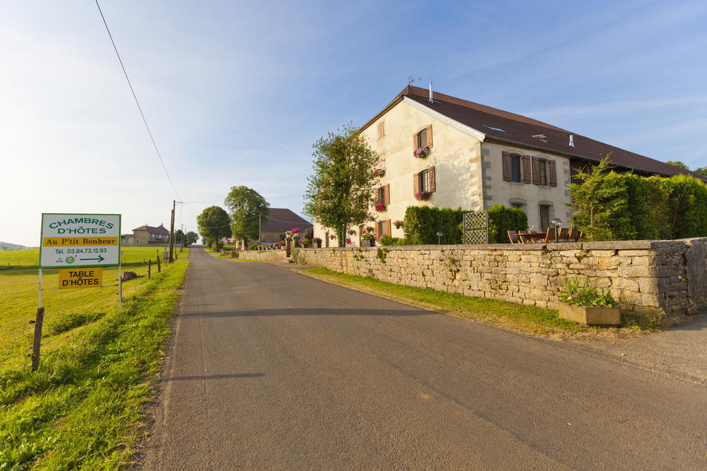 Bed and Breakfast Le P'tit Bonheur Chilly-sur-Salins Exterior foto
