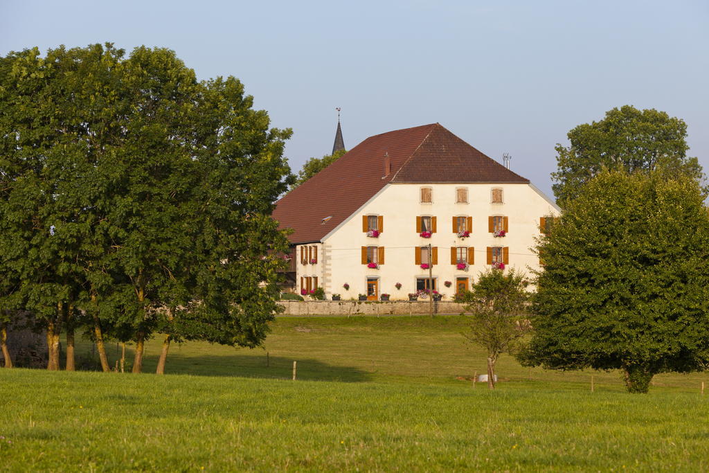 Bed and Breakfast Le P'tit Bonheur Chilly-sur-Salins Exterior foto